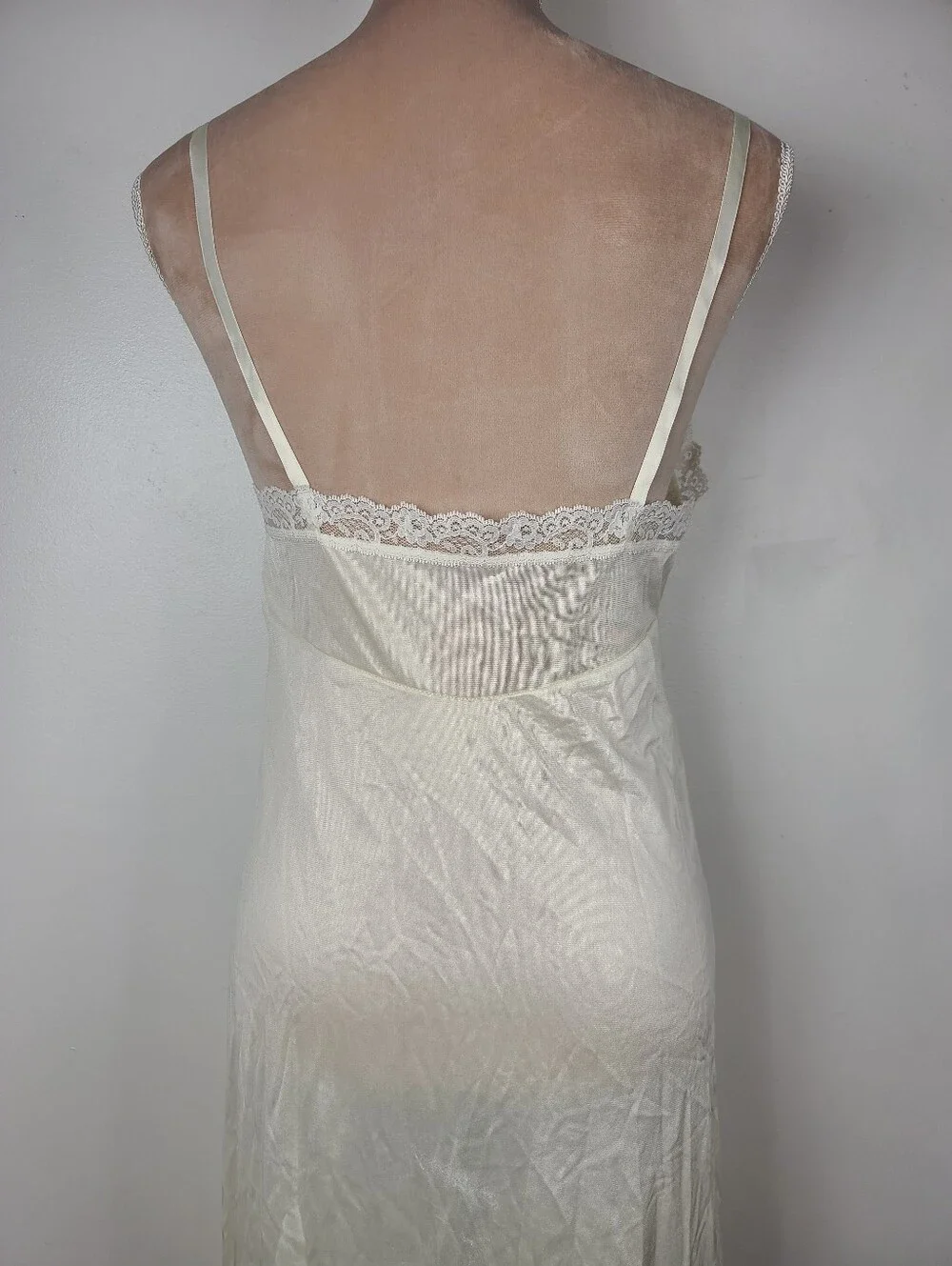 Vintage Deena Ivory Cream Nylon Lace Trim Full Slip Retro Lingerie 34 Style 2090 - Picture 11 of 16